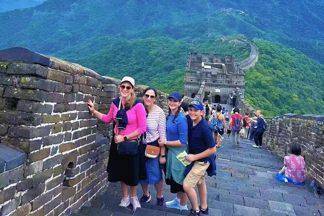 BusDa-Private Mutianyu Great Wall Trip with English Guide - Where you meet and how the day ends