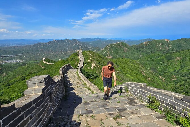 BusDa:Ancient Great Wall &Badaling Great Wall Full-day Bus Tour - Stop 2: Yanqing Badaling Incomplete Great Wall (2.5 hours) for the quieter feel