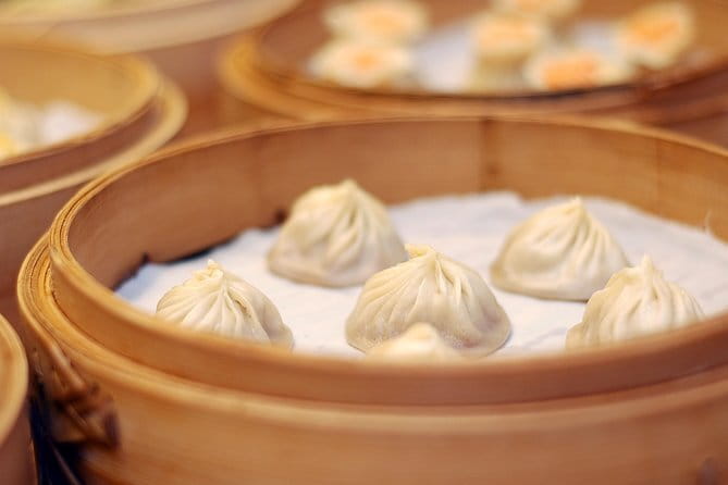 Din Tai Fung Dinner and VIP Class River Cruise Experience in Shanghai - Key points before you go