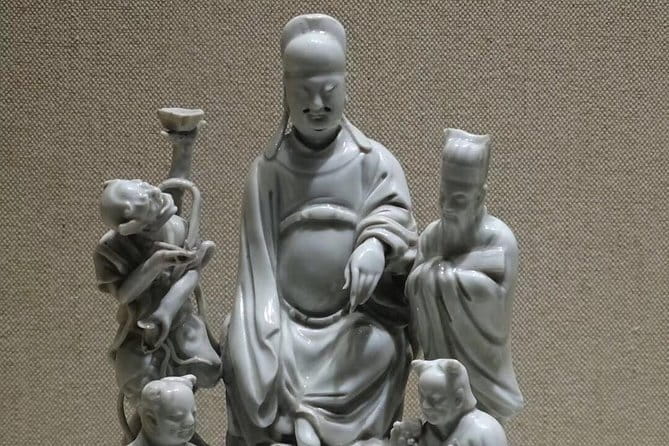 Full-Day Private Tour Panjiayuan Antique Market and Beijing Capital Museum - Who This Tour Fits Best