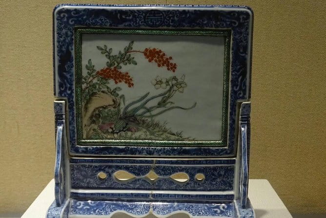 Full-Day Private Tour Panjiayuan Antique Market and Beijing Capital Museum - Panjiayuan Antique Market: Shopping With a Local, Not Guesswork