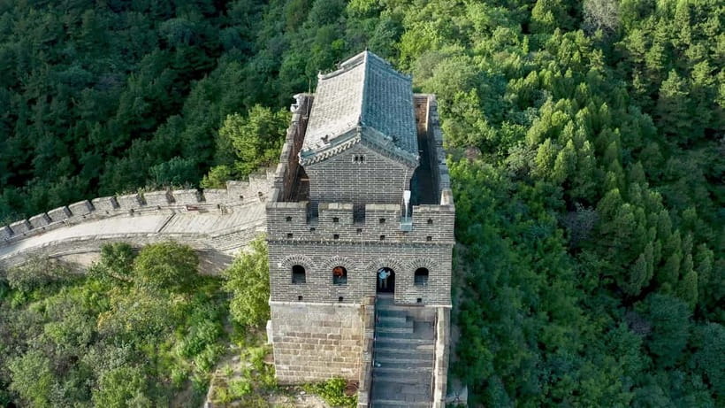 Gubei Water Town Simatai Great Wall Ticket And Options - Gubei Water Town: what to expect from the town-style streets