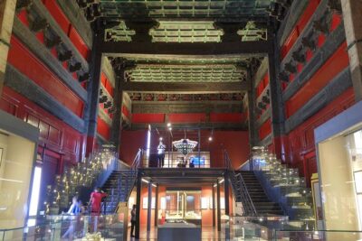 In-depth Forbidden City tour with Royal Icehouse Lunch - Meridian Gate to the main axis: where power was staged