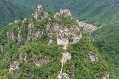 Jiankou Great Wall (To Mutianyu) Private Guided Day Tour - Benny’s Guide & Driver Service: practical support, not just a ticket