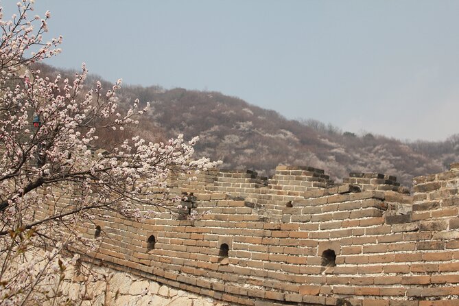 Jinshanling Great Wall to Simatai West Sunset Hiking Private Tour - The walking part: what 3–4 hours between towers feels like