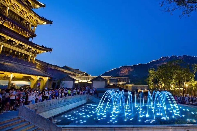 Jinshanling Private Tour with Night View of Simatai and Gubei Water Town from Beijing - Guides Who Keep the Day Smooth (and Actually Useful)