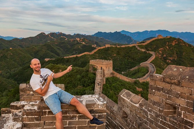 Jinshanlingi Great Wall Private sunset tour - Jinshanling at Sunset: Why This Wall Section Feels Less Crowded