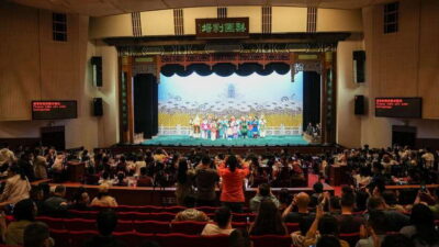 Liyuan Theater Beijing Opera Show Tickets - Timing and the no-late-entry rule (this matters more than you think)