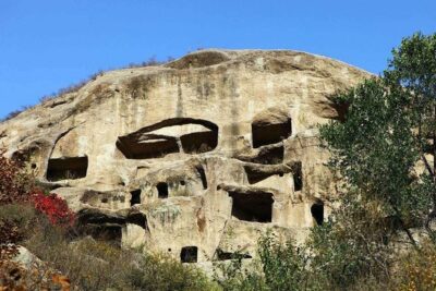 Longqing Gorge and Guyaju Caves Private Day Tour - The overall value: is $236 a good deal?