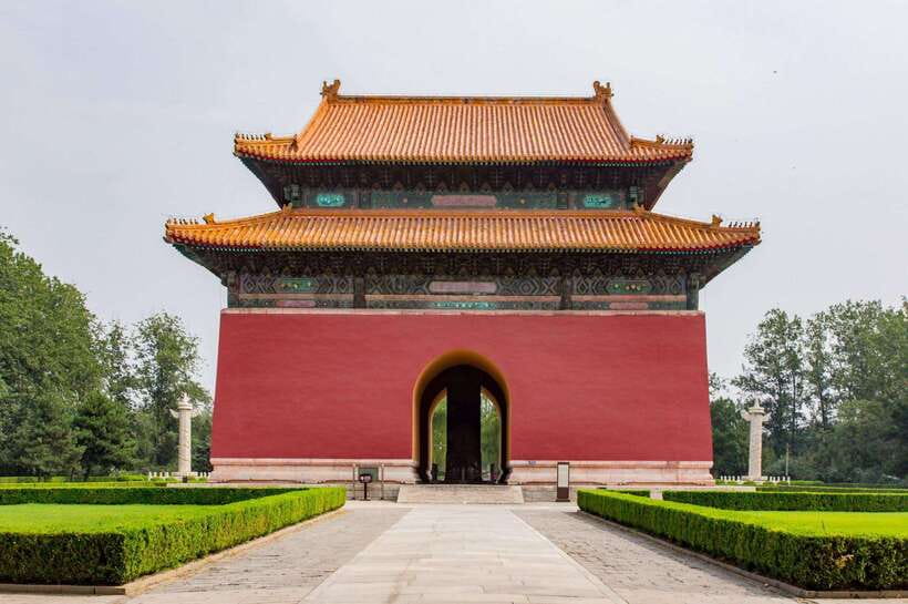 Ming Tombs Private Tour: Sacred Road, Dingling and Changling - Changling: nanmu pillars and the emperor who shaped China
