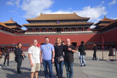 Mini Group Discovery Forbidden City Tour with Hotel Pickup option - Your 4-hour route: from Meridian Gate to the Imperial Garden