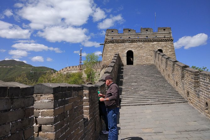 Mini Group: Half-Day Great Wall at Mutianyu Hiking Tour - Weather, Timing, and the One Thing That Can Change Your Day