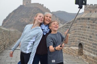 Mini Group: Simatai West to Jinshanling Great Wall Hiking Tour - Simatai West: stairs, old watchtowers, and your first big ridge view