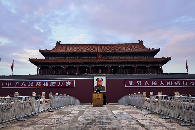 Mutianyu Great Wall Private Layover Tour from PEK/PKX Airport - Meeting your guide at PEK or PKX without stress