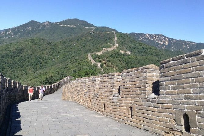 Mutianyu GreatWall BusTour - Arrival at Mutianyu: ID/passport and a short walk to the gate
