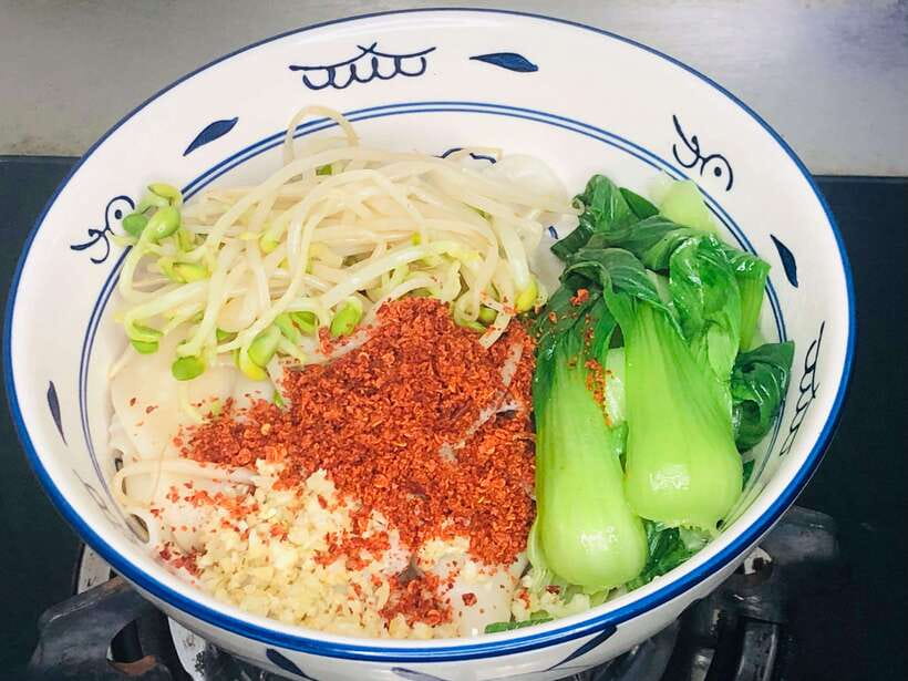 Online Cooking Class Hand Pulled Noodles by Sunflower Li - Scheduling that works for real humans in the US and Europe