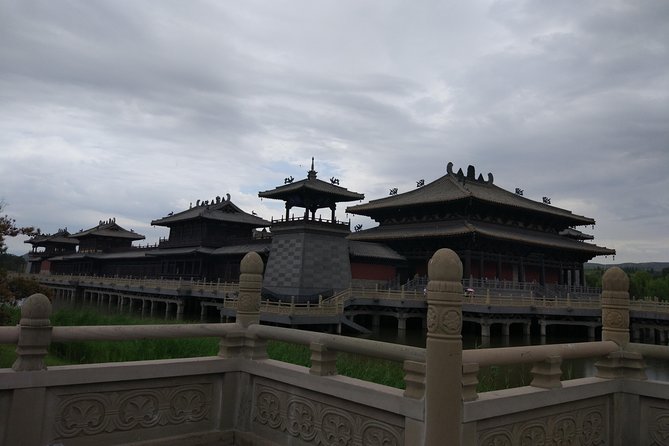 Private 2-Day Datong from Beijing with Yungang Grottoes - What you’ll get from a private guide (and why you should care)