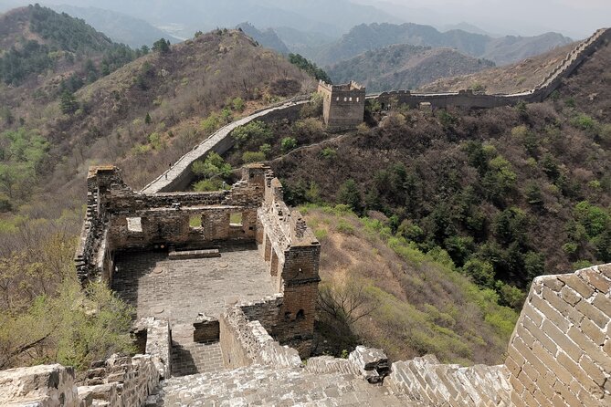 Private All-inclusive Jinshanling Great Wall 1-day tour - Price and value: what $259.99 includes (and what you’re really paying for)