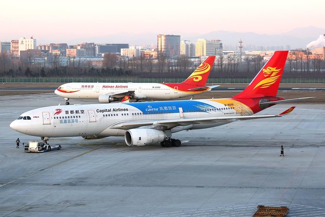 Private Arrival Transfer: Beijing Airport (PEK or PKX) to Hotel - English support, courtesy, and a small communication caveat