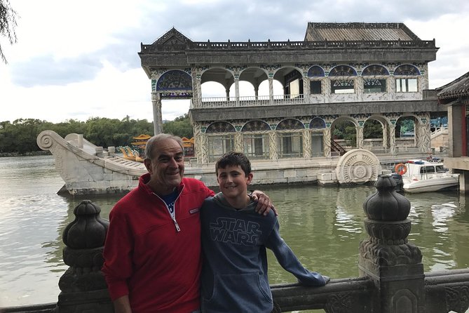 Private Beijing Day Tour : Summer Palace And Temple of Heaven - Entering the Summer Palace with Kunming Lake in Your Head