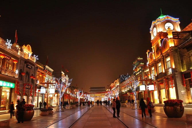 Private Beijing Night Walking Tour with Flag Lowering Ceremony at Tiananmen Square - Night Tour Timing: How sunset shapes your whole evening