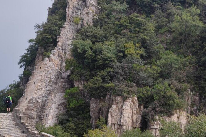 Private Great Wall Hiking Tour: Jiankou to Mutianyu - Jiankou Start: Rugged Steps, Steep Climbing, Real Footing