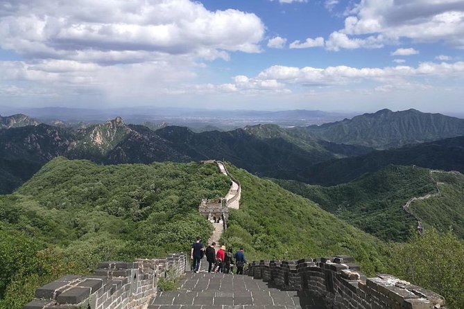 Private Half-Day Mutianyu Great Wall Tour including Round Way Cable Car or Toboggan - Should You Book This Mutianyu Private Tour?