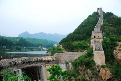Private Hiking Day Trip to Huanghuacheng Water Great Wall - Transfer-only vs all-inclusive: which option fits your style?