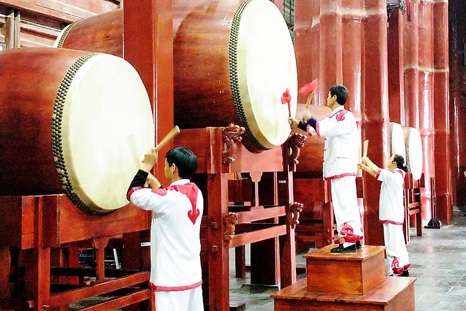 Private Hutong Tour: Prince Gong's Palace, Drum & Bell Tower - Getting Going: Pickup, Transport, and How the Day Actually Moves