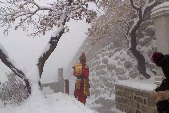 Private Mutianyu Great Wall Day Tour include Chairlift & Toboggan - Getting into Mutianyu: entrance is handled and your day starts clean