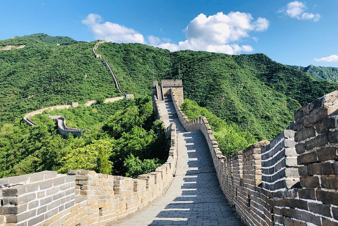 Private Tiananmen Square, Forbidden City and Great Wall Tour - A full Beijing day, planned around your feet