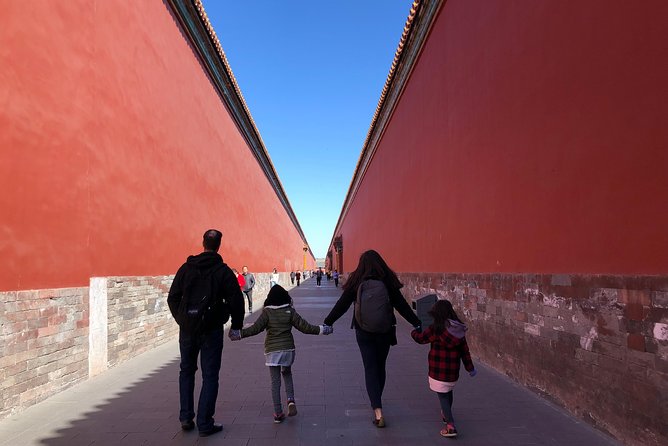 Private Tiananmen Square, Forbidden City and Great Wall Tour - Mutianyu Great Wall: cable car convenience plus a real walk