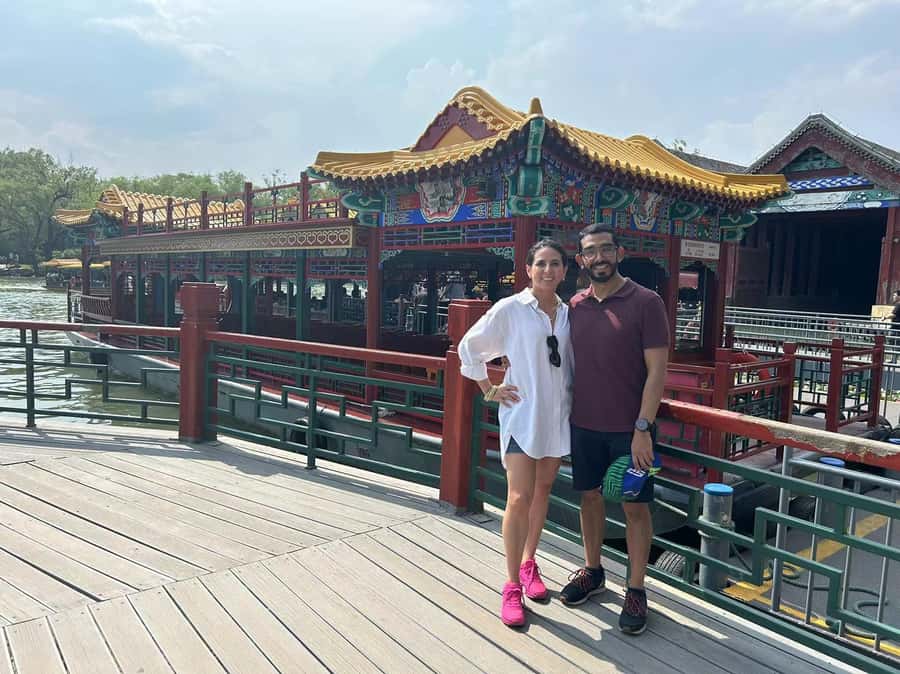 Private Tour-Great Wall Sunset & Hutong Walk - Sunset at Badaling Ancient Great Wall: timing, crowds, and cable car choice