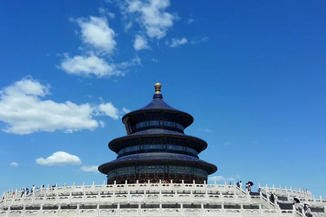 Private Tour: Temple of Heaven with Roast Duck and Acrobatic show - Price and value: what $220 buys you