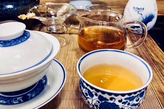 Private Tour to the Temple of Heaven and Tea tasting at the Maliandao Tea city - Temple of Heaven at 8:30: why this morning timing works