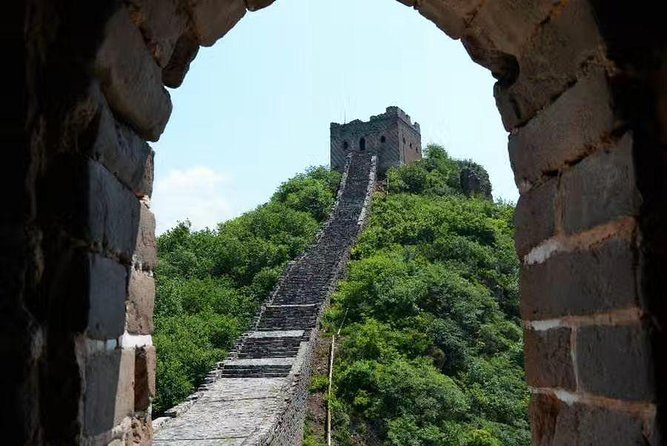 Private Transfer Service to Juyongguan or Badaling Great Wall - Badaling or Juyongguan: which Great Wall fits your legs