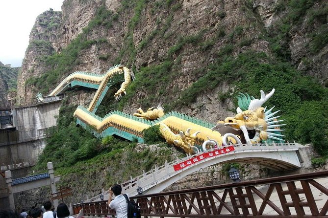 Private Transfer to Longqingxia: For Ravine Tours & Ice Festival - Why Longqingxia Ravine feels like a real break from Beijing