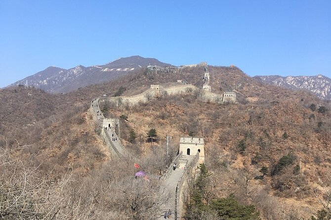 Private Transfer to Mutianyu Great Wall with professional driver - Pickup and meet-up: what to expect before you even reach the wall
