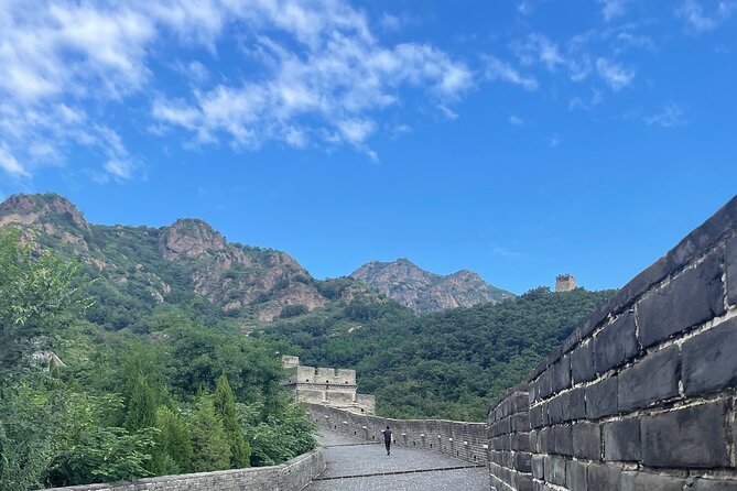 Private Transport to Beijing Suburban Scenic Spots - The Drive: Parking, Tolls, Gas, and Bottled Water Taken Care Of