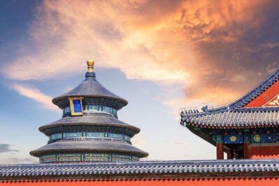 Small Group Beijing Temple of heaven and Summer Palace with Pearl market - The Imperial Walkway + Yellow Glazed Tile Pavilion echo moment