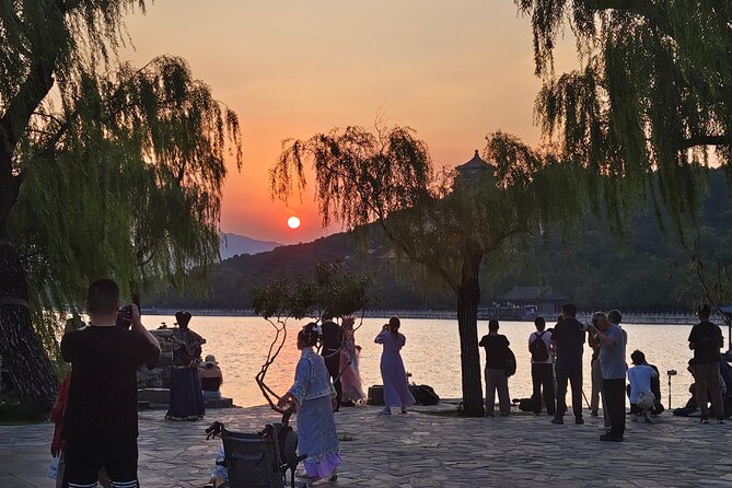 Summer Palace Walking Tour - Beijing - Zhihui Hai and the surviving older architecture on Longevity Hill