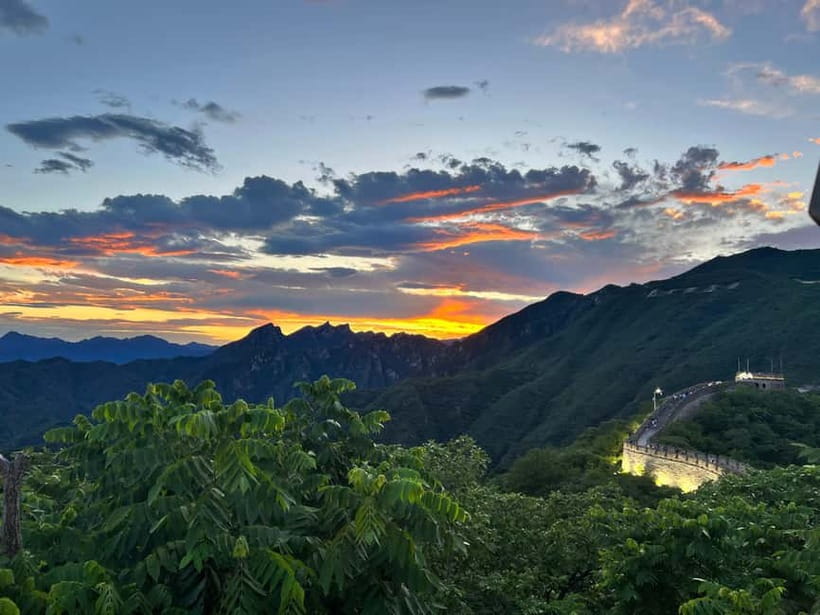 Sunset Glow at Mutianyu Great Wall Night Bus Tour+Ticket - Inside the Scenic Area: Shuttle Bus, Ticket Handling, and Cable Car Access