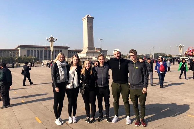 Tiananmen Square Tour - Tiananmen Square: what to look for beyond the photos