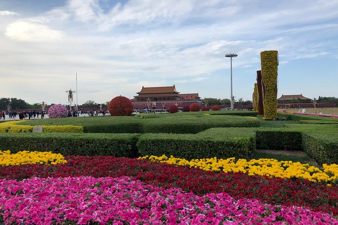 Tiananmen Square Tour - Qianmen Main Street: the old pedestrian axis and souvenir-friendly streets