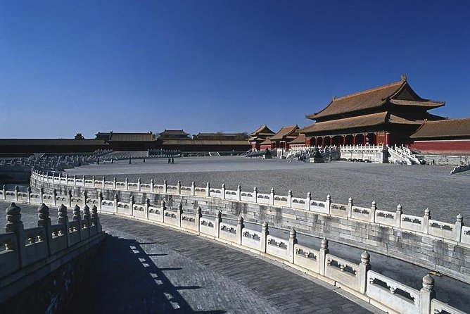 Two-Day Package of Beijing Highlights Private Tour with Optional Evening Show - Day 2: Mutianyu Great Wall with cable car up and toboggan down