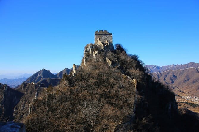 VIP Hiking Adventure Tour for Jiankou Great Wall - From downhill below Zhengbeilou to the longer walk back